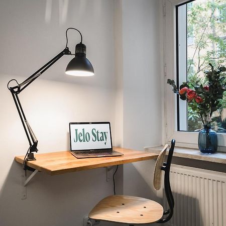 Super Zentral Super Schoener Altbau In Moabit Rostockerstrasse Im Herzen Von Berlin Fuer Bis Zu 6 Personen Екстер'єр фото