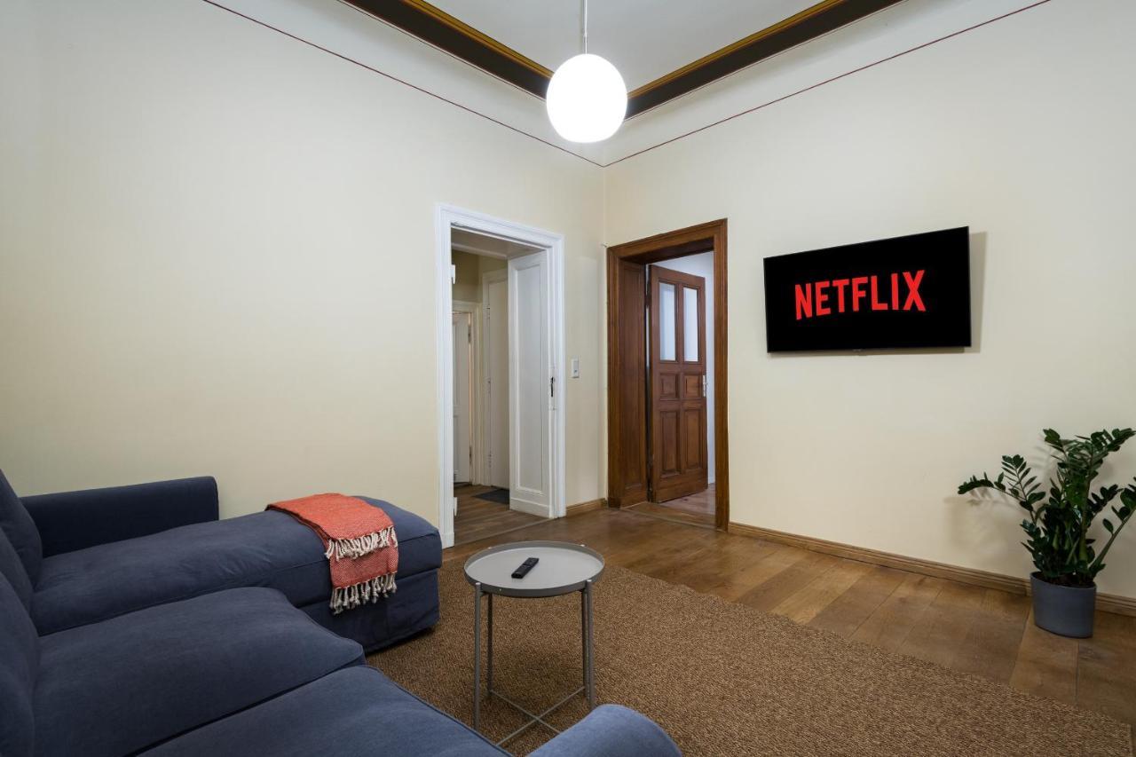 Super Zentral Super Schoener Altbau In Moabit Rostockerstrasse Im Herzen Von Berlin Fuer Bis Zu 6 Personen Екстер'єр фото