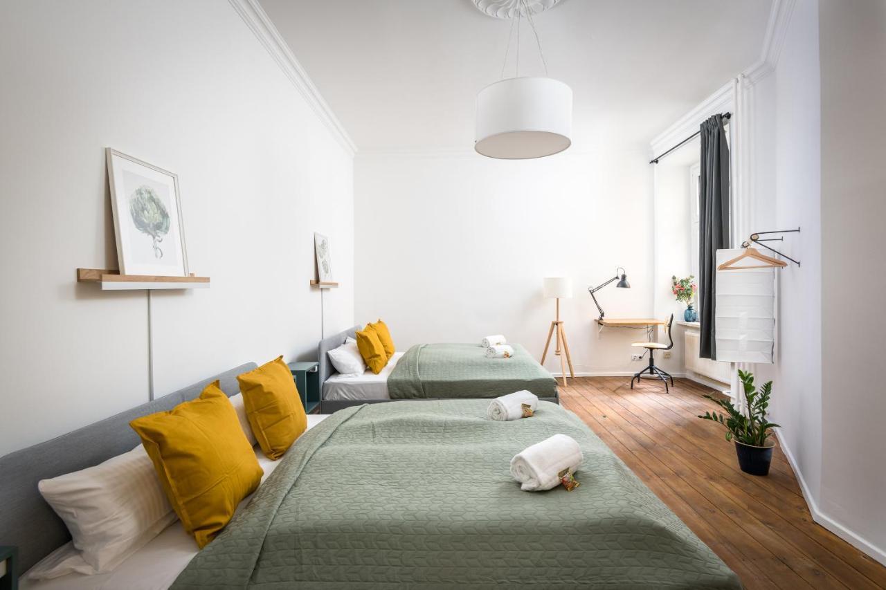 Super Zentral Super Schoener Altbau In Moabit Rostockerstrasse Im Herzen Von Berlin Fuer Bis Zu 6 Personen Екстер'єр фото